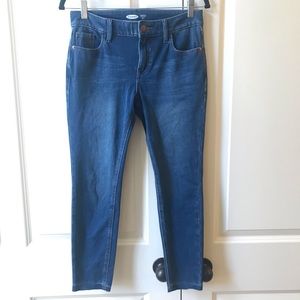 EUC Old Navy Rockstar super skinny ankle jeans petit